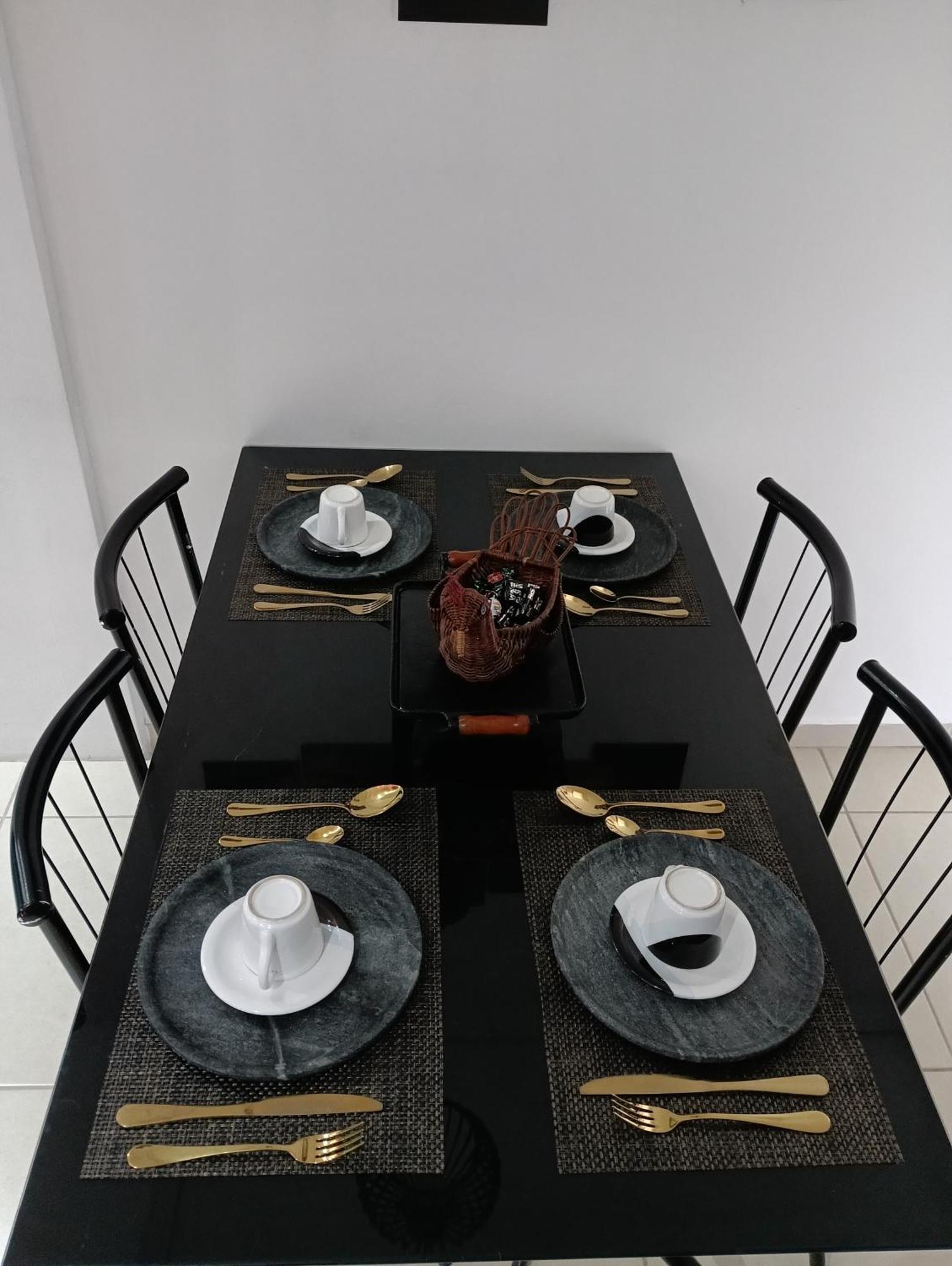 Apartamento Flat, De Frente Mercado Rede Economia, Com Vista Montanhas